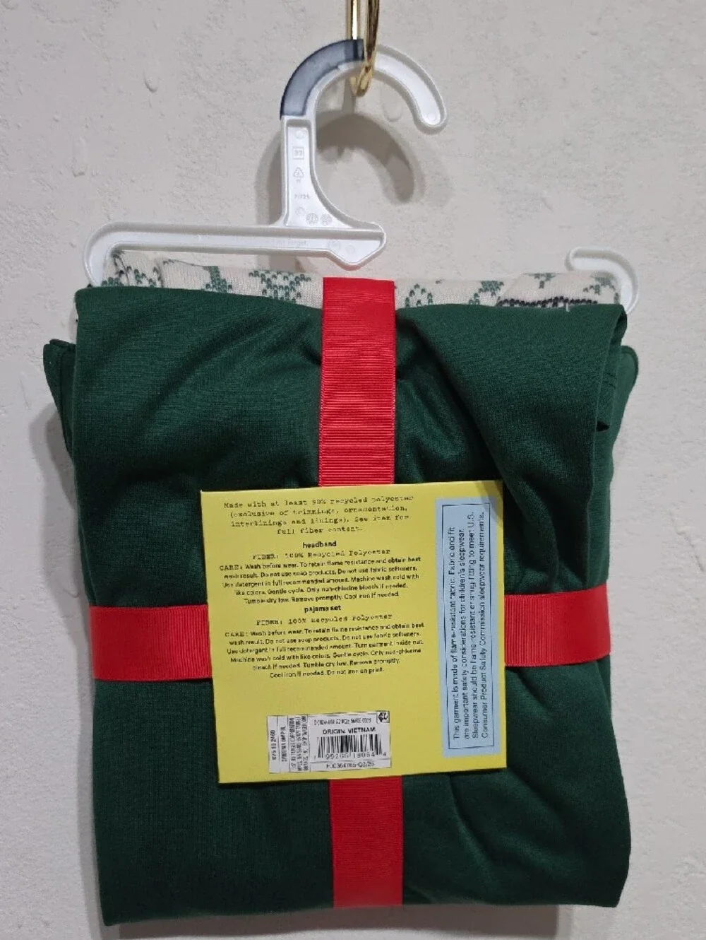 art class Green Long-Sleeve Pajama Set with Red & White Headband